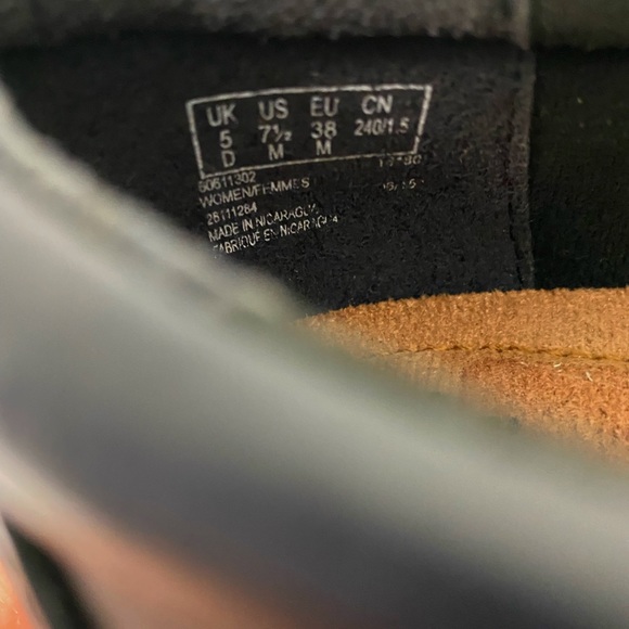 Clarks Soft Cushion Booties - Picture 4 of 7